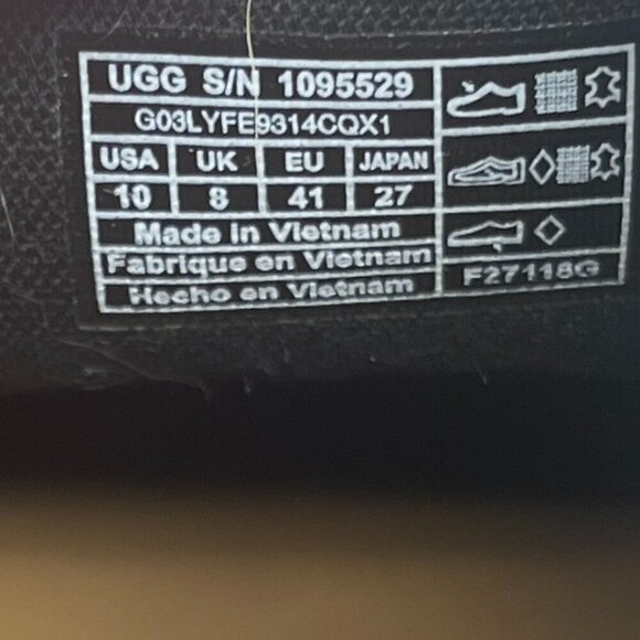 UGG women's CAS Glitter sneakers slip-on 10 stars sparkly black flats - Picture 9 of 9